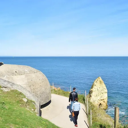 Semesterbostad Amazing In *