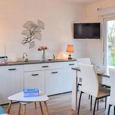 Dom wakacyjny Amazing In With Kitchen Hermanville-sur-Mer